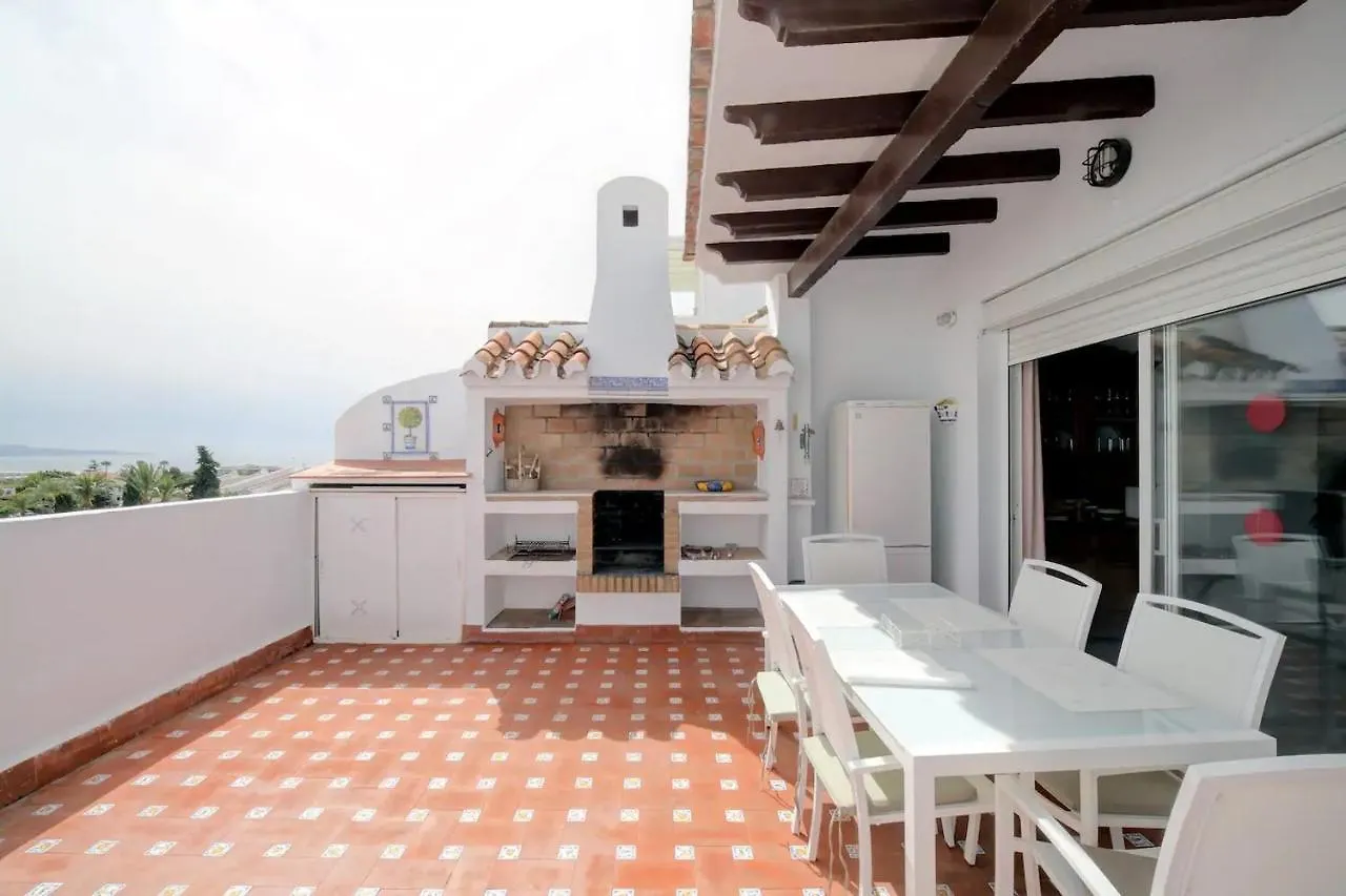 Spacious, Fresh And Fantastic Views Apartment Marbella
