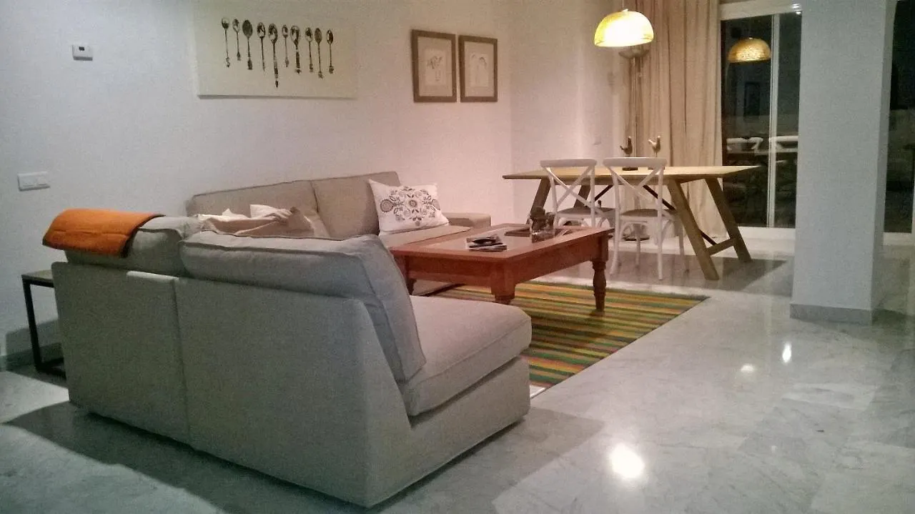 Spacious, Fresh And Fantastic Views Apartment Marbella